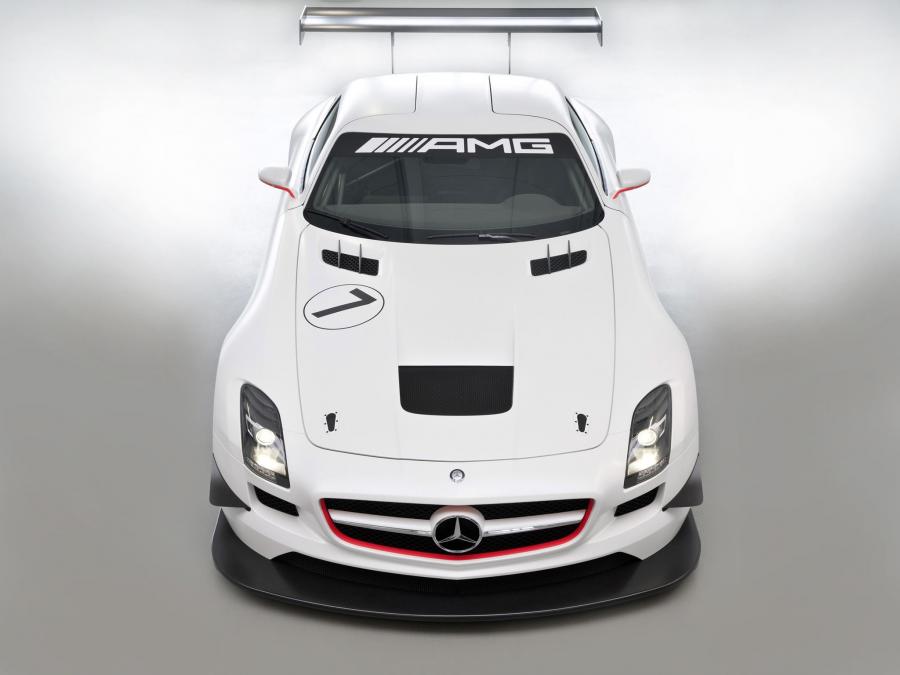  Mercedes-Benz SLS AMG GT3 2010 года  (фото 19 из 47)